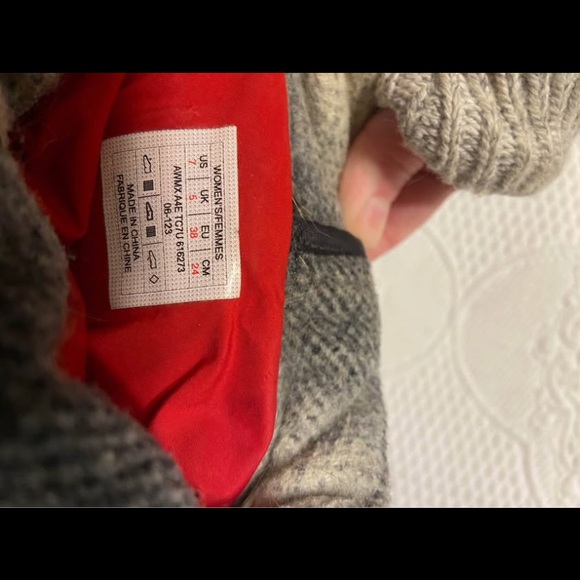 The North Face Amor 2 Women's Quilted Black Winter Boots - Picture 7 of 7